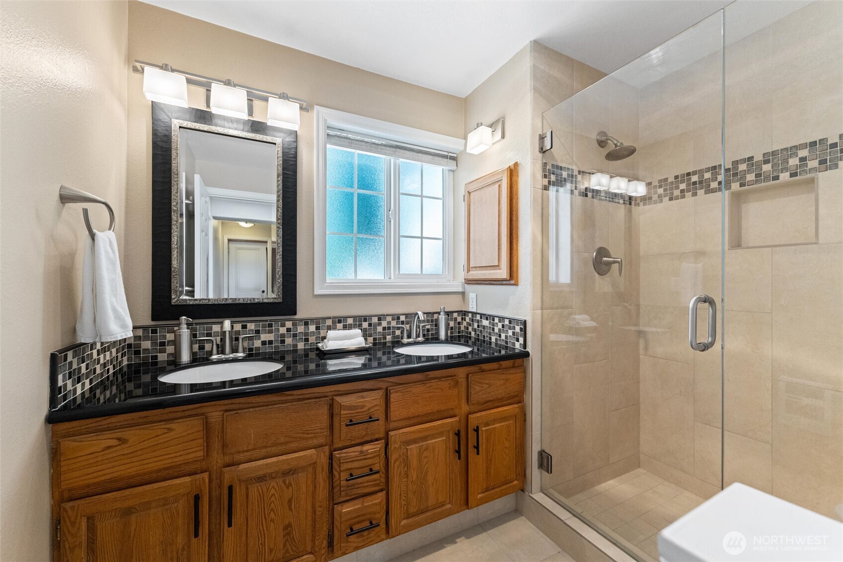 23122 35th Avenue Southeast Bothell, WA 98021 - Photo 27 of 40