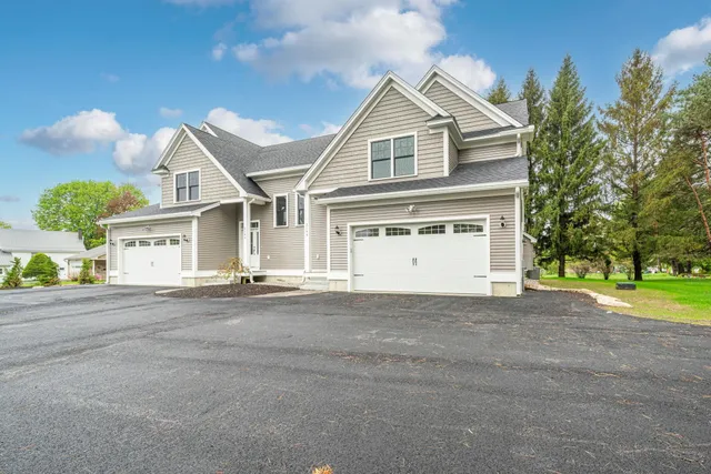 $699,000 | 214 A Pembroke Street, Unit A, Pembroke, NH 03275