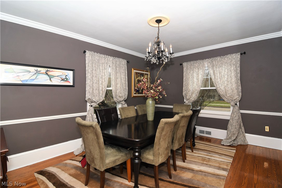 424 Merriman Road Akron, OH 44303 - Photo 9 of 27 Gallery Image 9