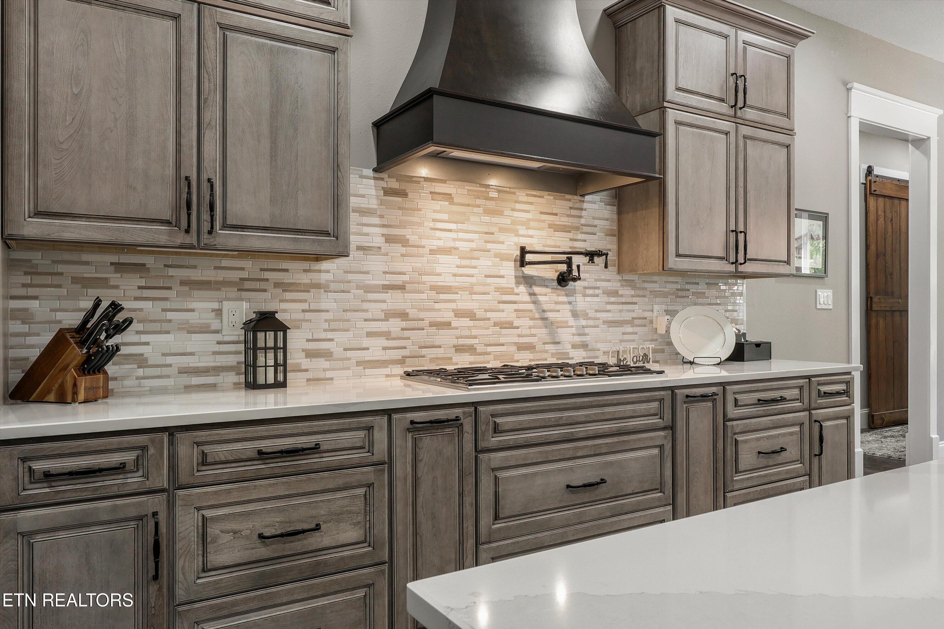 481 Loop Road Rockwood, TN 37854 - Photo 13 of 52 Tile Backsplash