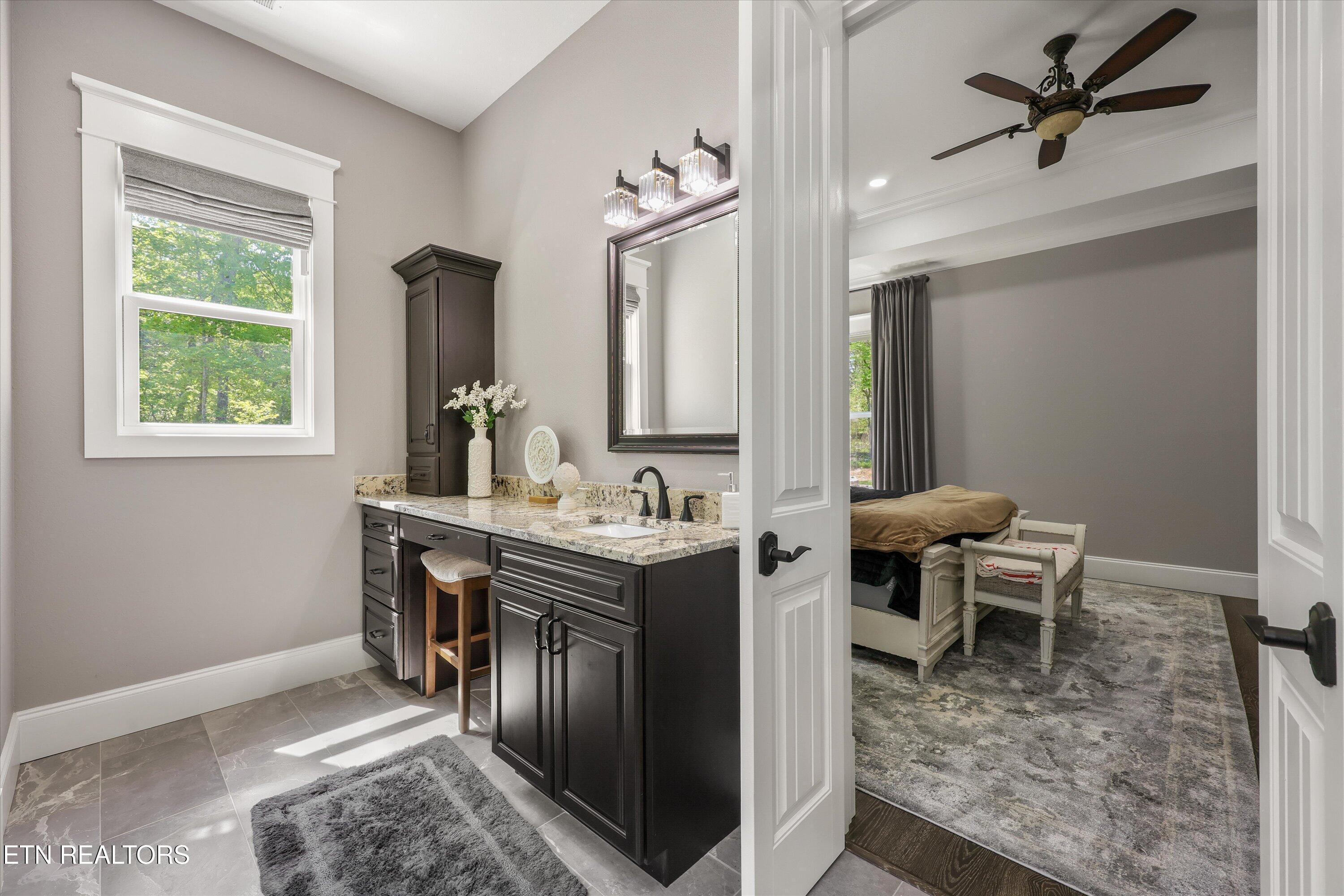 481 Loop Road Rockwood, TN 37854 - Photo 19 of 52 Primary Bath Vanity