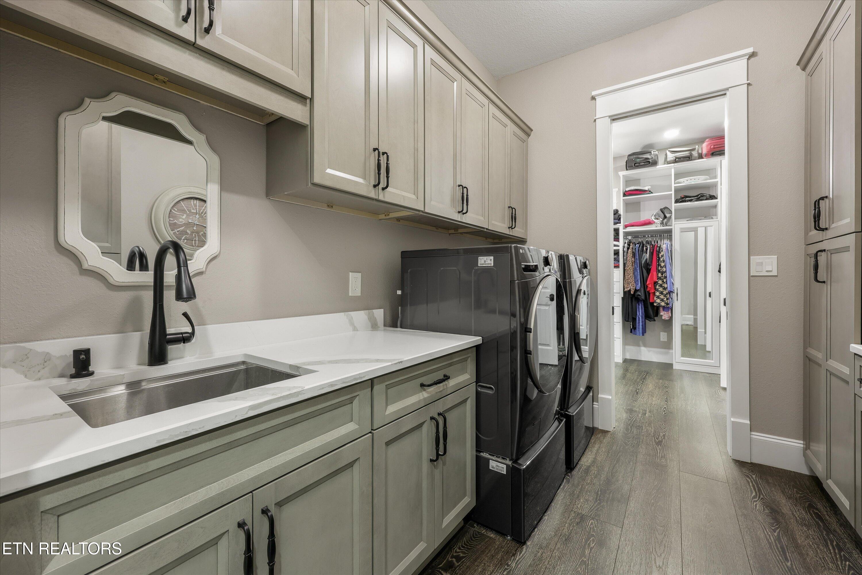 481 Loop Road Rockwood, TN 37854 - Photo 24 of 52 Laundry Sink