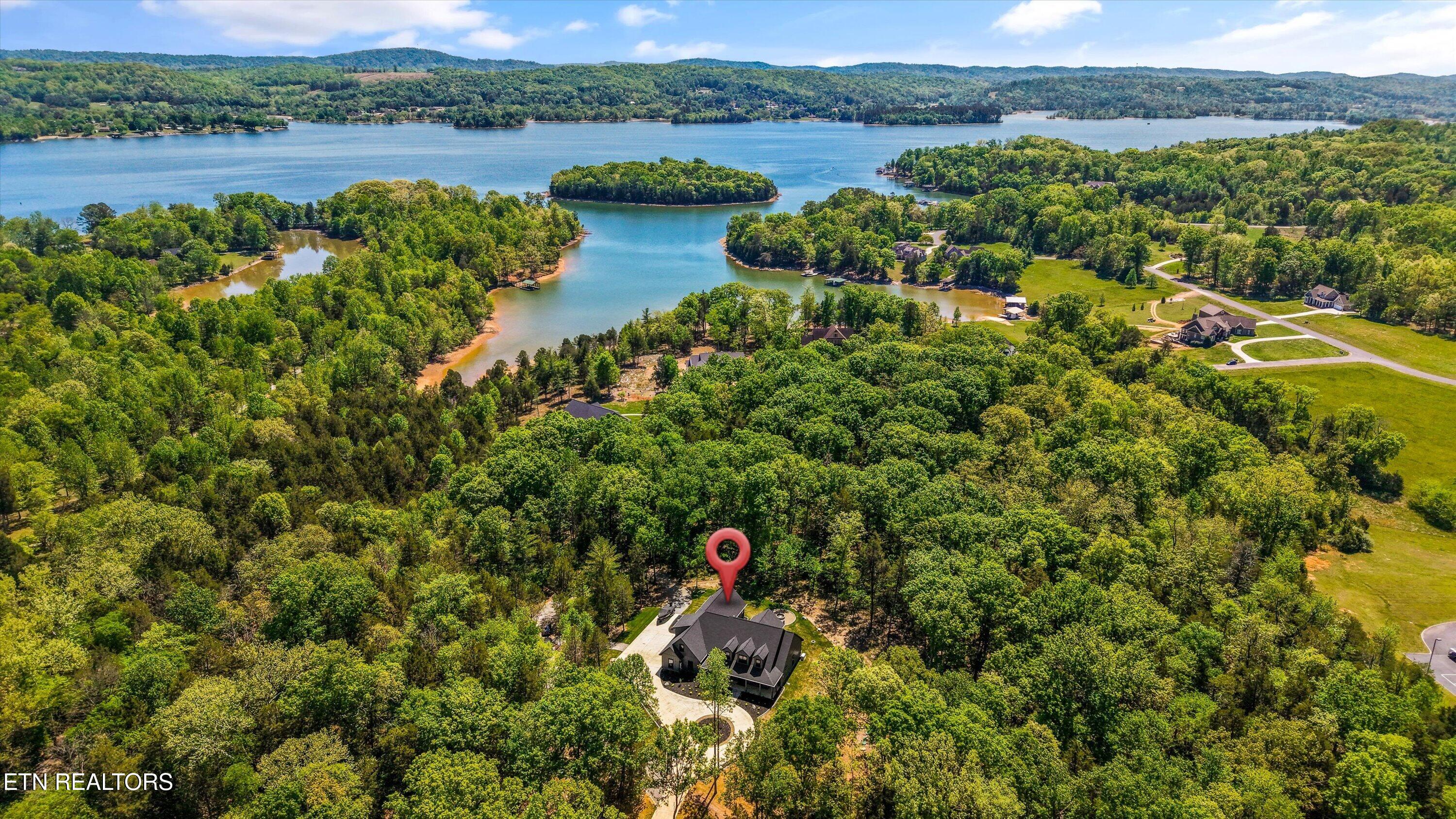 481 Loop Road Rockwood, TN 37854 - Photo 36 of 52 Watts Bar Lake nearby