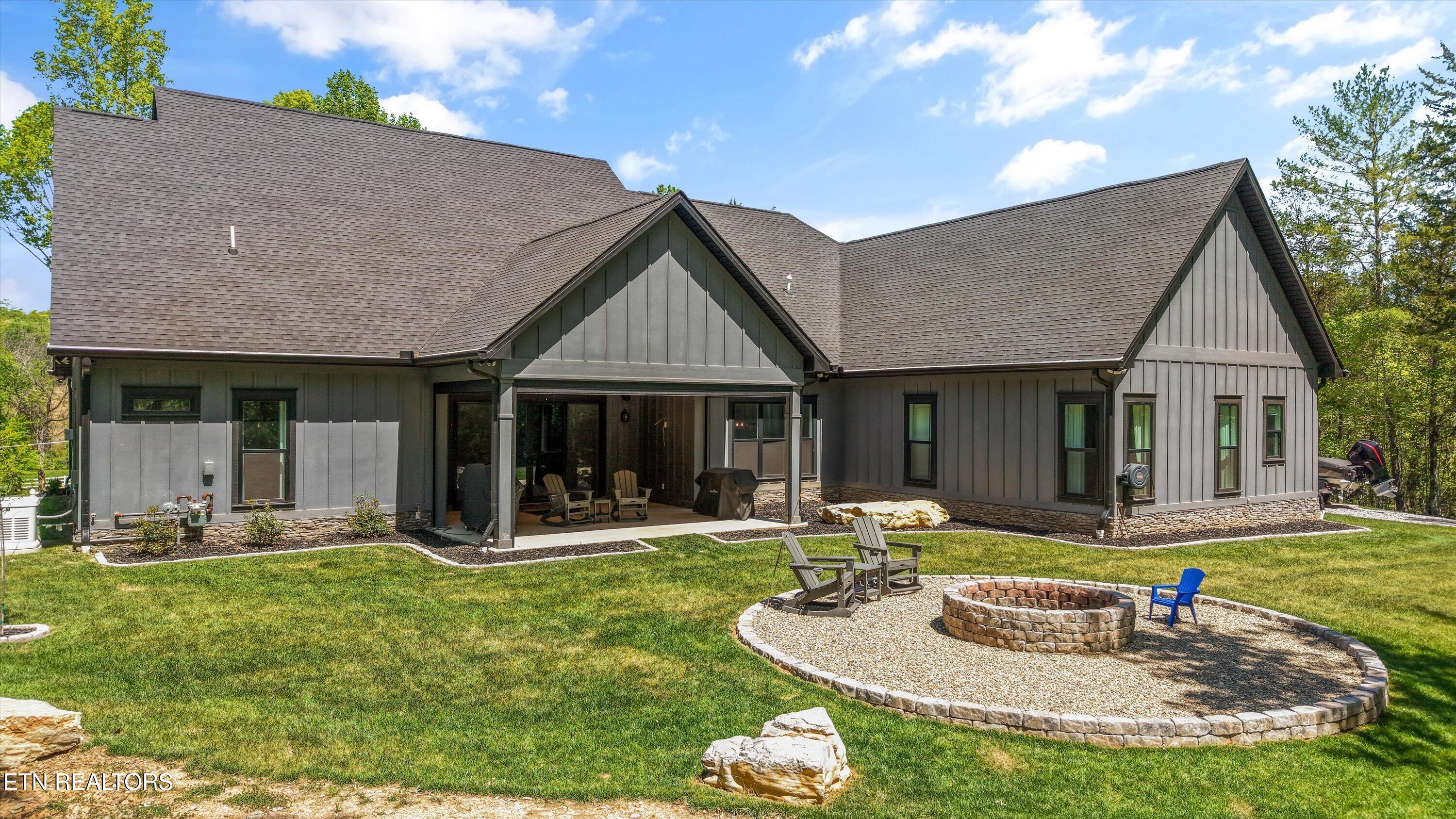 481 Loop Road Rockwood, TN 37854 - Photo 46 of 52 Rear Profile