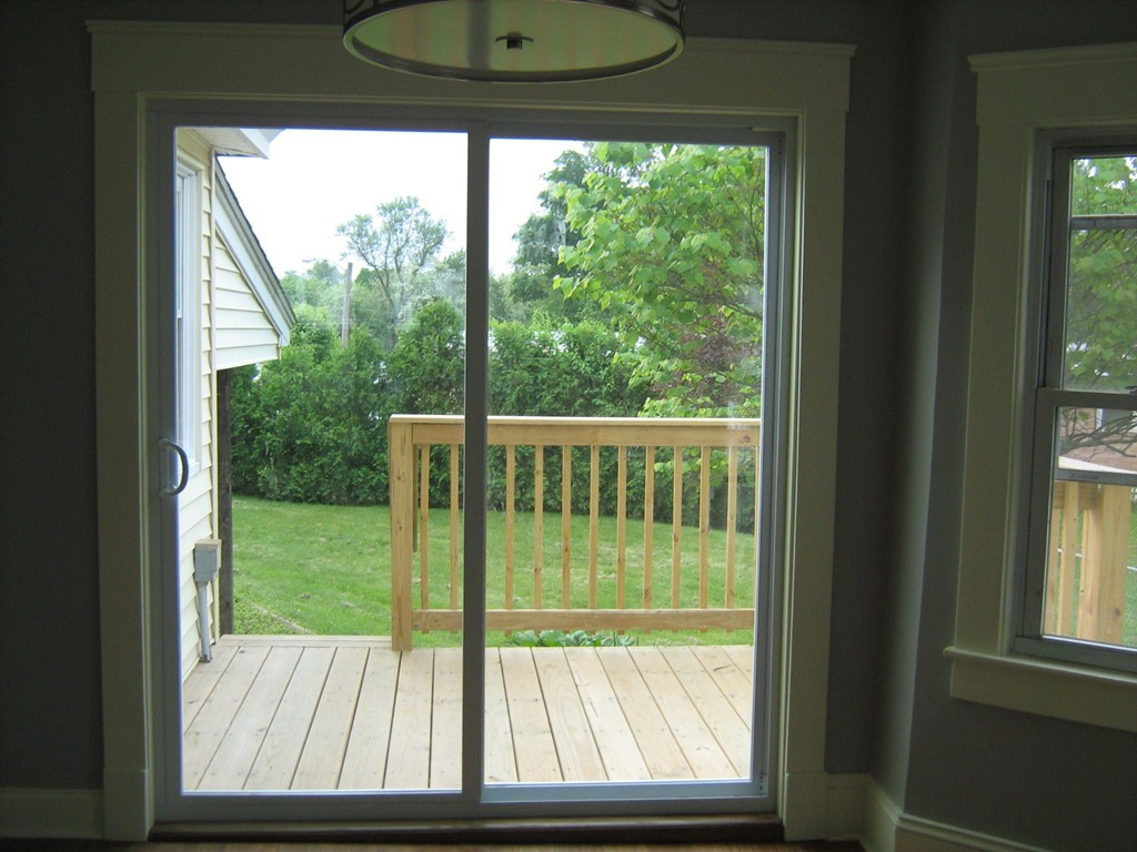41 Silver Street West Springfield, MA 01089 - Photo 5 of 15 Gallery Image 5
