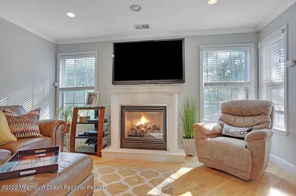 $3,500 | 17 Nutmeg Court, Tinton Falls, NJ 07753