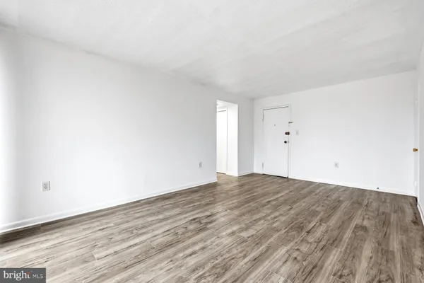 $100,000 | 1824 Metzerott Road, Unit 203, Hyattsville, MD 20783