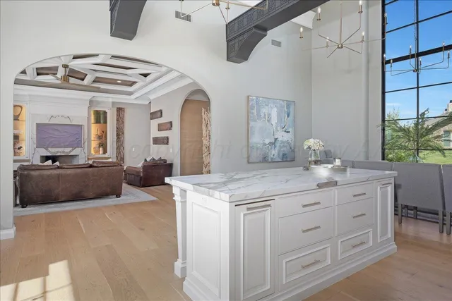 $1,750,000 | 6705 Parkwood Place, Amarillo, TX 79119