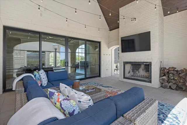 $1,750,000 | 6705 Parkwood Place, Amarillo, TX 79119