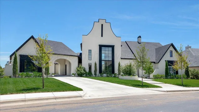 $1,750,000 | 6705 Parkwood Place, Amarillo, TX 79119