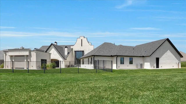 $1,750,000 | 6705 Parkwood Place, Amarillo, TX 79119