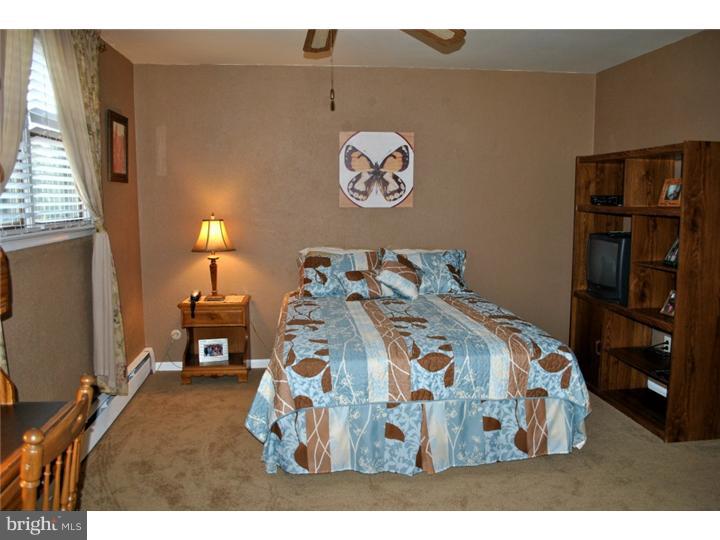 571 Middle Holland Road Holland, PA 18966 - Photo 21 of 25 Bedroom 4