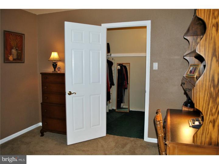 571 Middle Holland Road Holland, PA 18966 - Photo 22 of 25 Bedroom 4