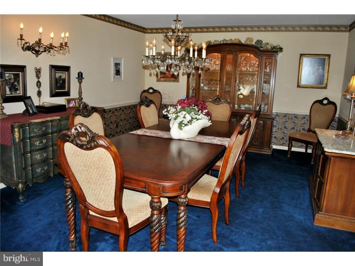 571 Middle Holland Road Holland, PA 18966 - Photo 4 of 25 Dining Room
