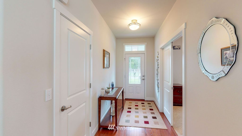 9213 Fox Ridge Lane Southeast Olympia, WA 98513 - Photo 3 of 25 Gallery Image 3