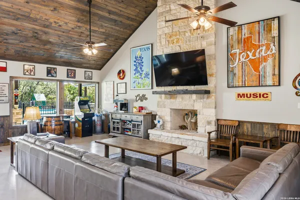 $959,000 | 1723 Mountain Valley Road, Concan, TX 78838