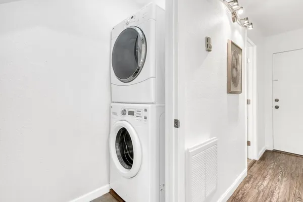 $999,000 | 1921 Rock Street, Unit 20, Mountain View, CA 94043