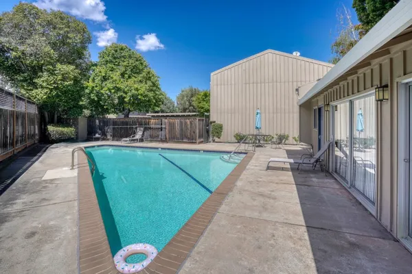 $999,000 | 1921 Rock Street, Unit 20, Mountain View, CA 94043