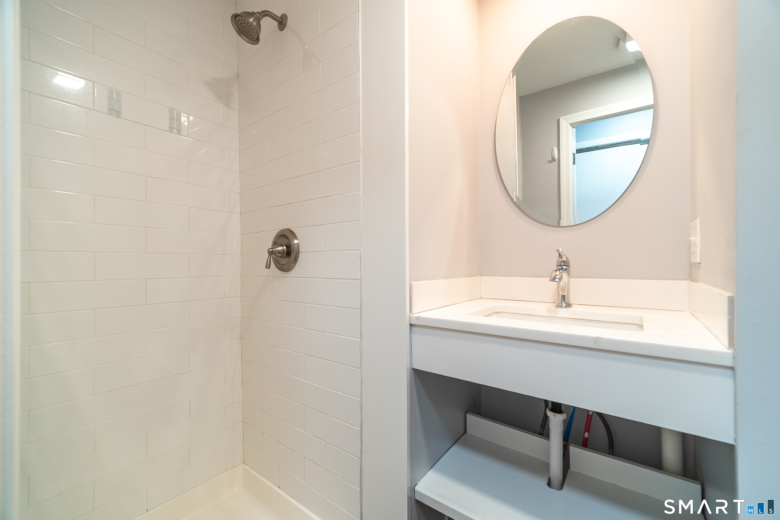 476 Ruth Street Bridgeport, CT 06606 - Photo 23 of 38