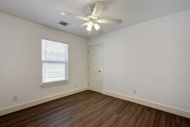 $1,350 | 1311 East 52nd Street, Unit 3, Austin, TX 78723