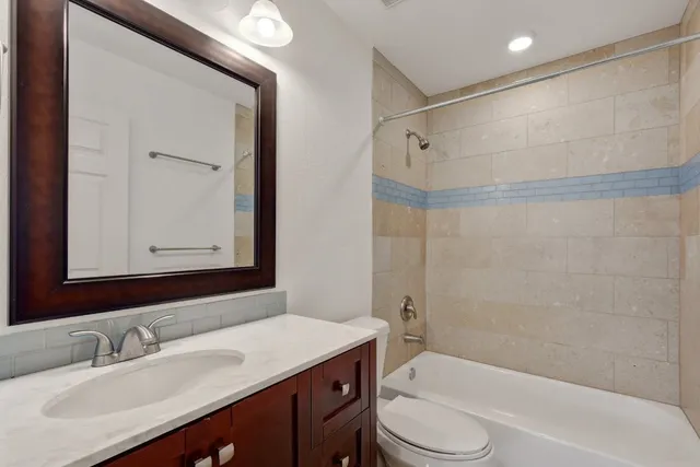 $1,350 | 1311 East 52nd Street, Unit 3, Austin, TX 78723