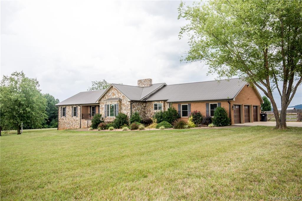 326 Prospect Road Statesville, NC 28625 - Photo 2 of 29 Gallery Image 2