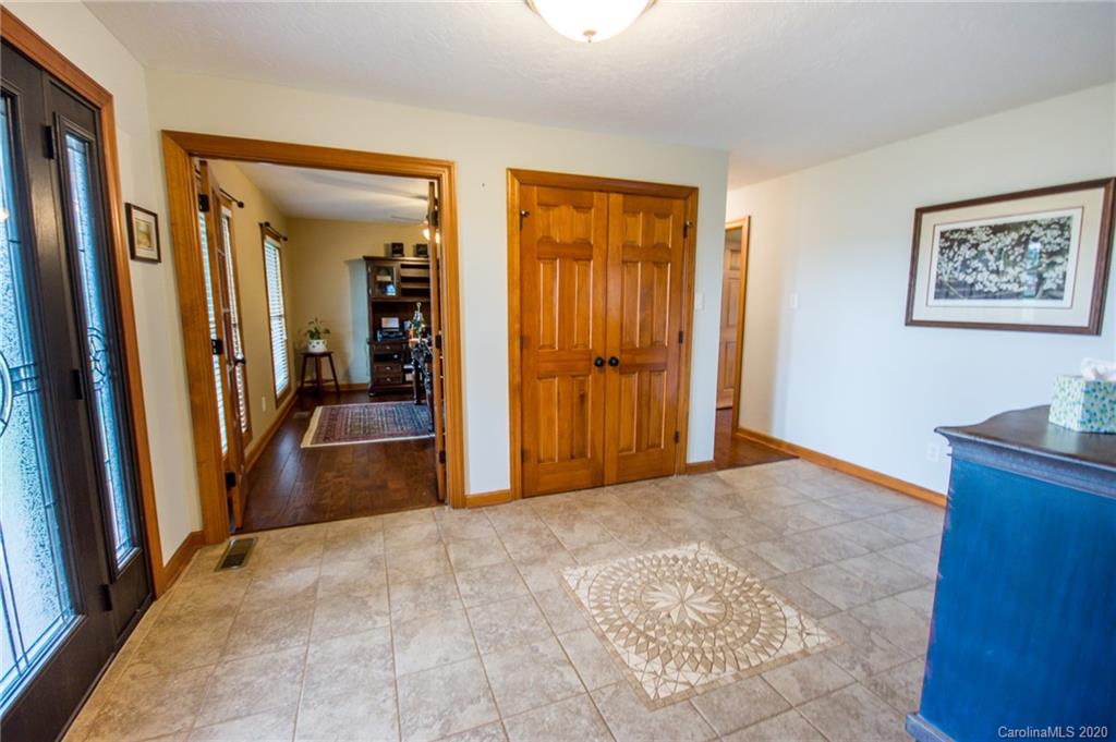 326 Prospect Road Statesville, NC 28625 - Photo 4 of 29 Gallery Image 4