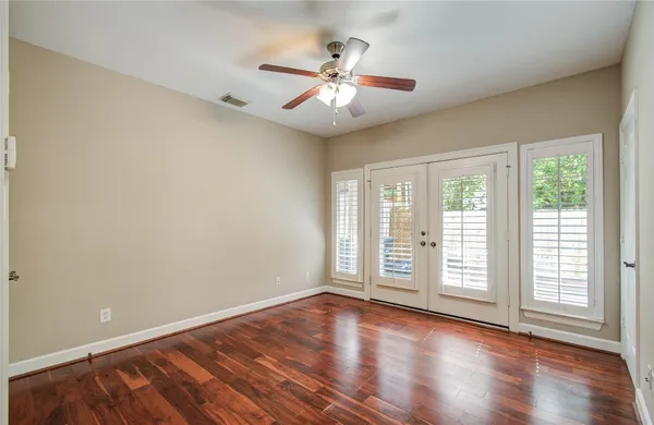 $465,000 | 4613 Floyd Street, Houston, TX 77007