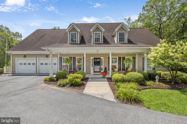$599,900 | 100 Nazareth Drive, Fort Valley, VA 22652