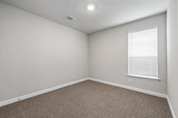 $2,225 | 180 Tanager Drive, Rhome, TX 76078