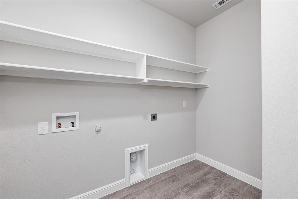 180 Tanager Drive Rhome, TX 76078 - Photo 8 of 24