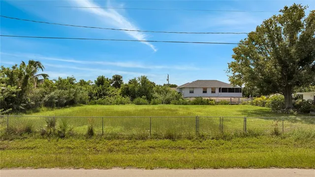 $106,500 | 321 Pompano Terrace, Punta Gorda, FL 33950