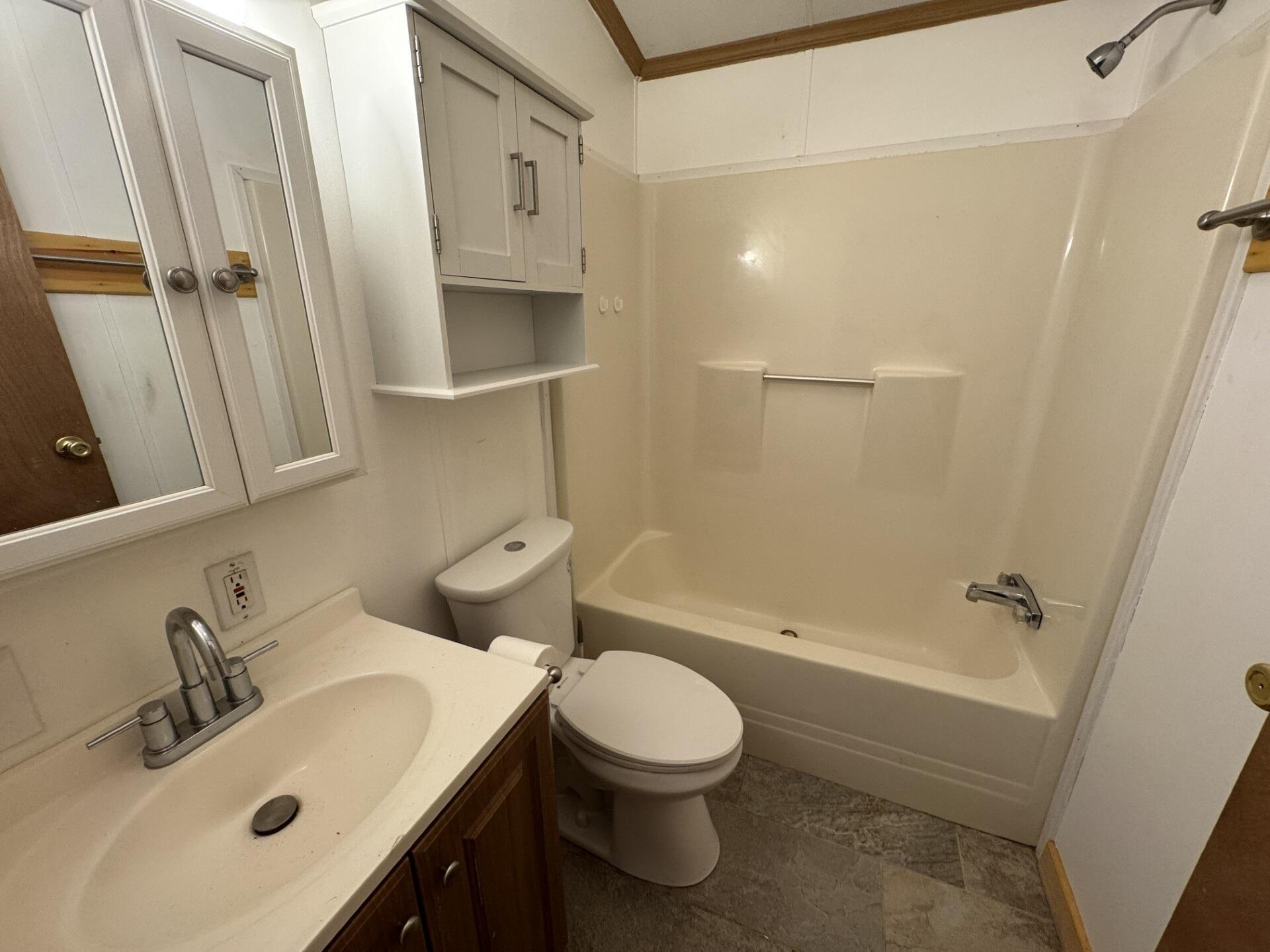 635 Stream Road Winterport, ME 04496 - Photo 16 of 19 Bathroom