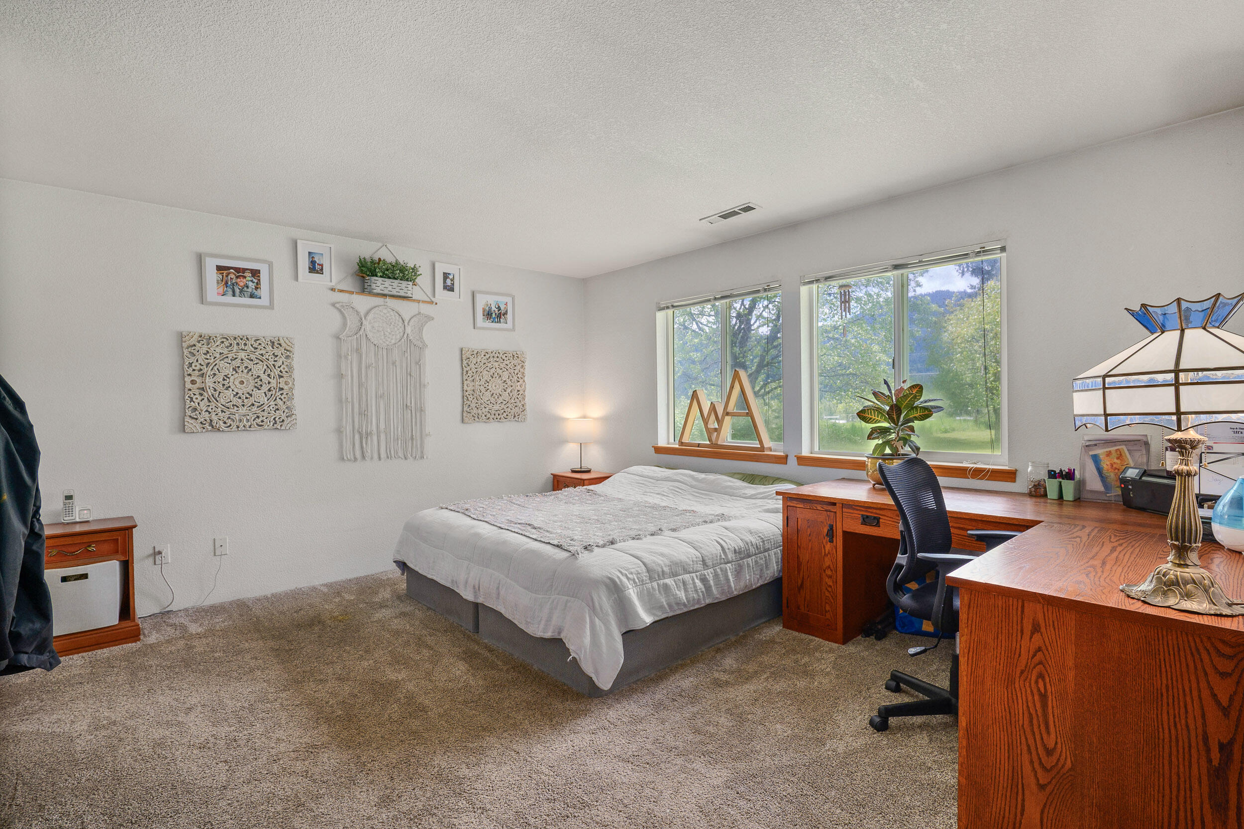3300 Cedar Flat Road Williams, OR 97544 - Photo 14 of 44 3300CedarFlatRd-016