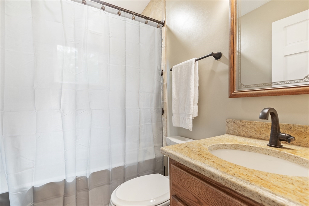 2 Rich Road Holliston, MA 01746 - Photo 12 of 25 Gallery Image 12