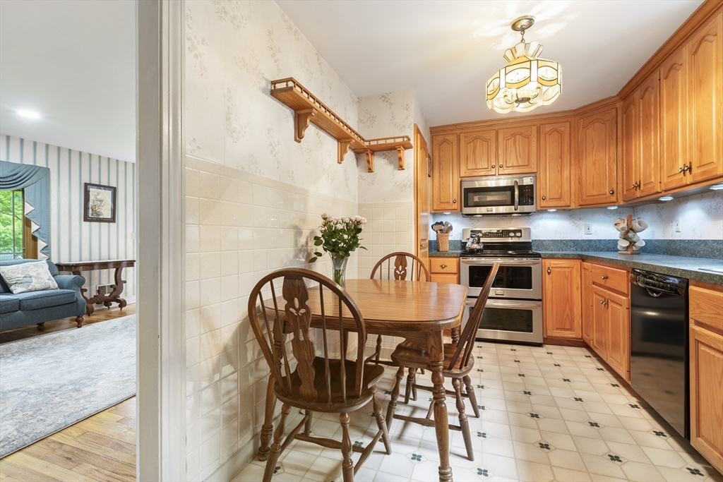 2 Rich Road Holliston, MA 01746 - Photo 13 of 25 Gallery Image 13