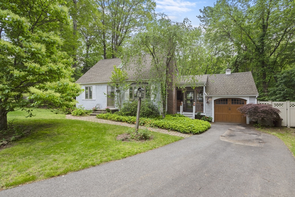2 Rich Road Holliston, MA 01746 - Photo 3 of 25 Gallery Image 3
