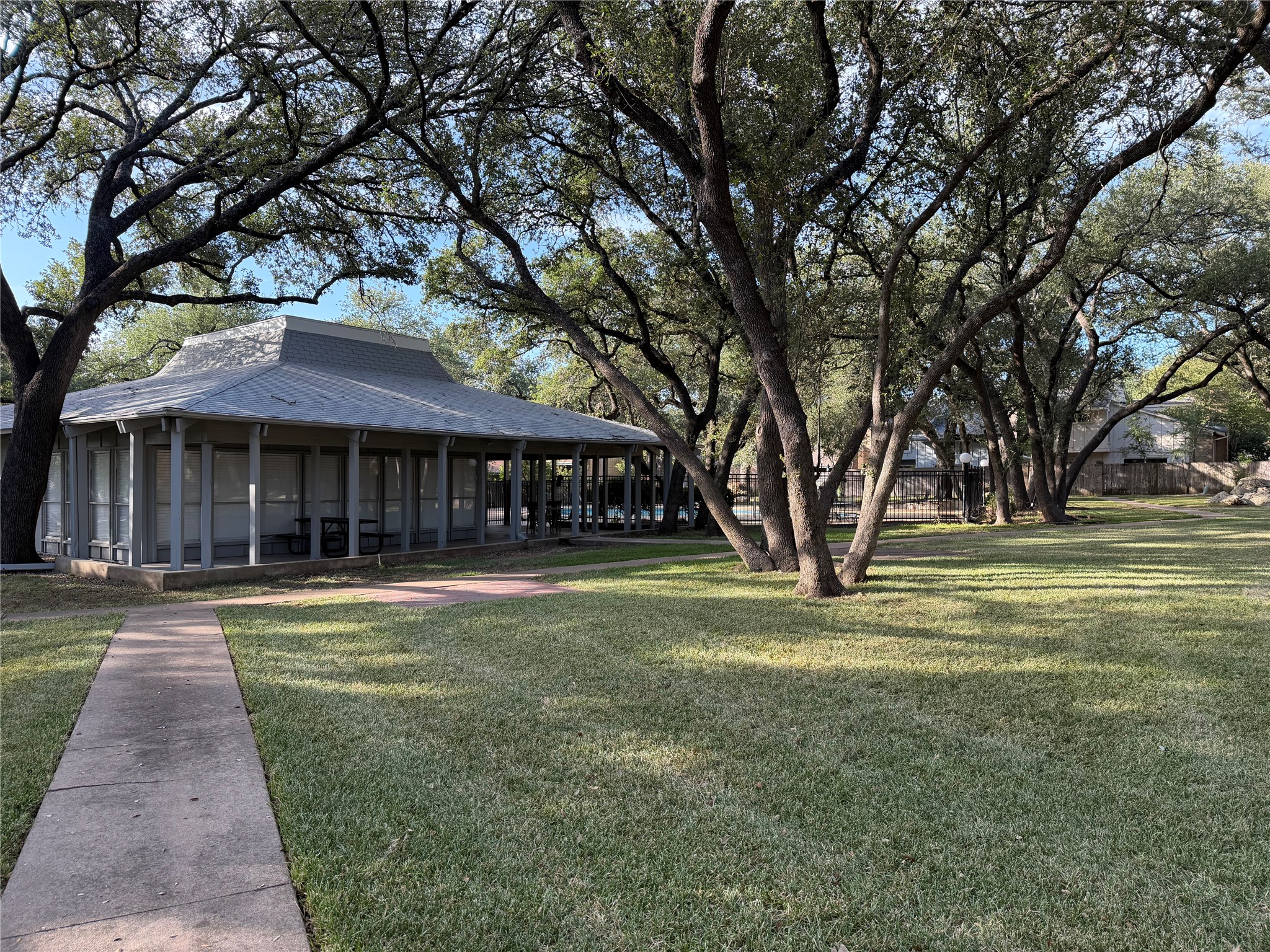 7924 Ridgeline North Austin, TX 78759 - Photo 19 of 22 Gallery Image 19