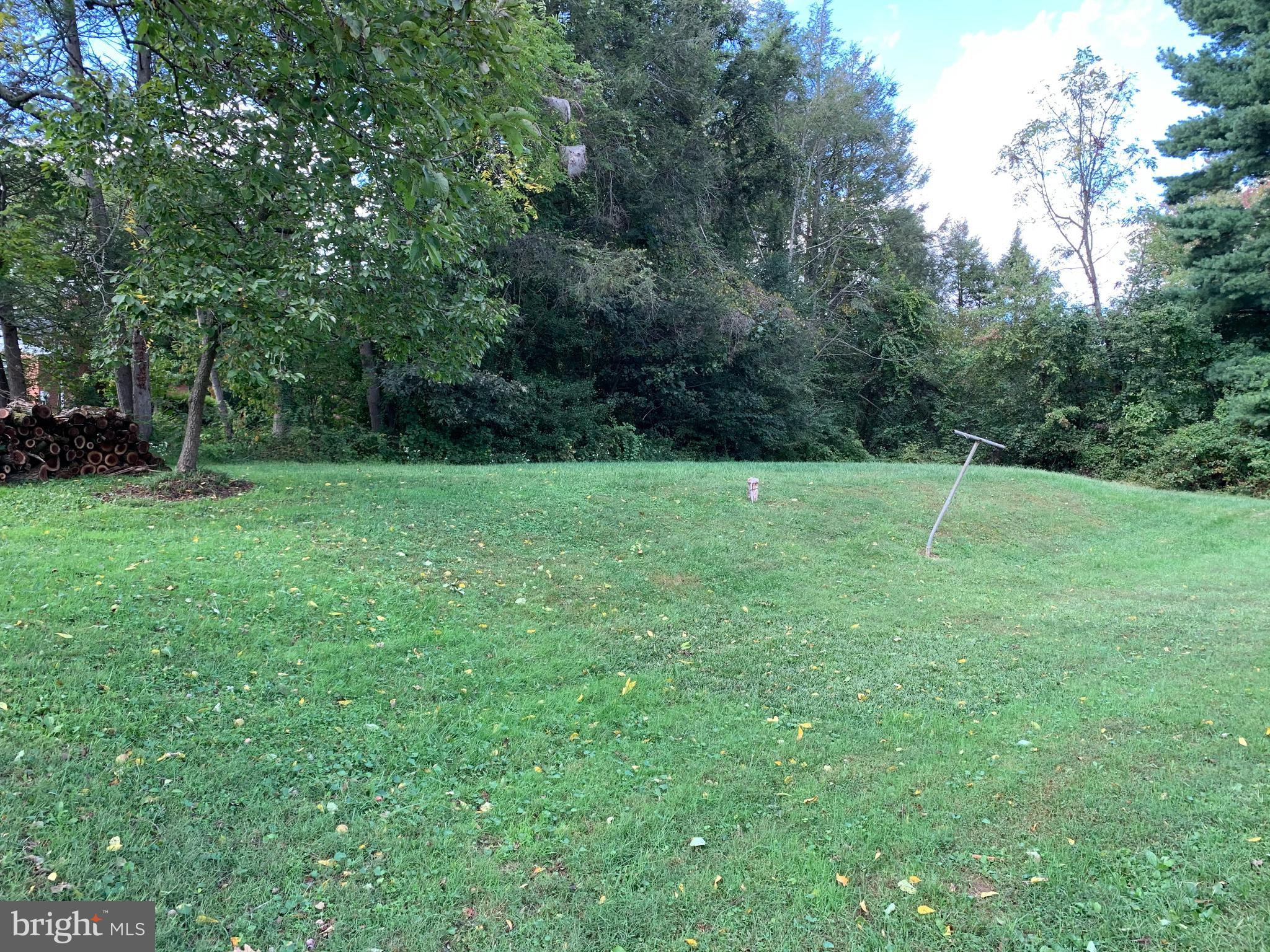 12 Stage Road Newark, DE 19711 - Photo 13 of 17 Backyard