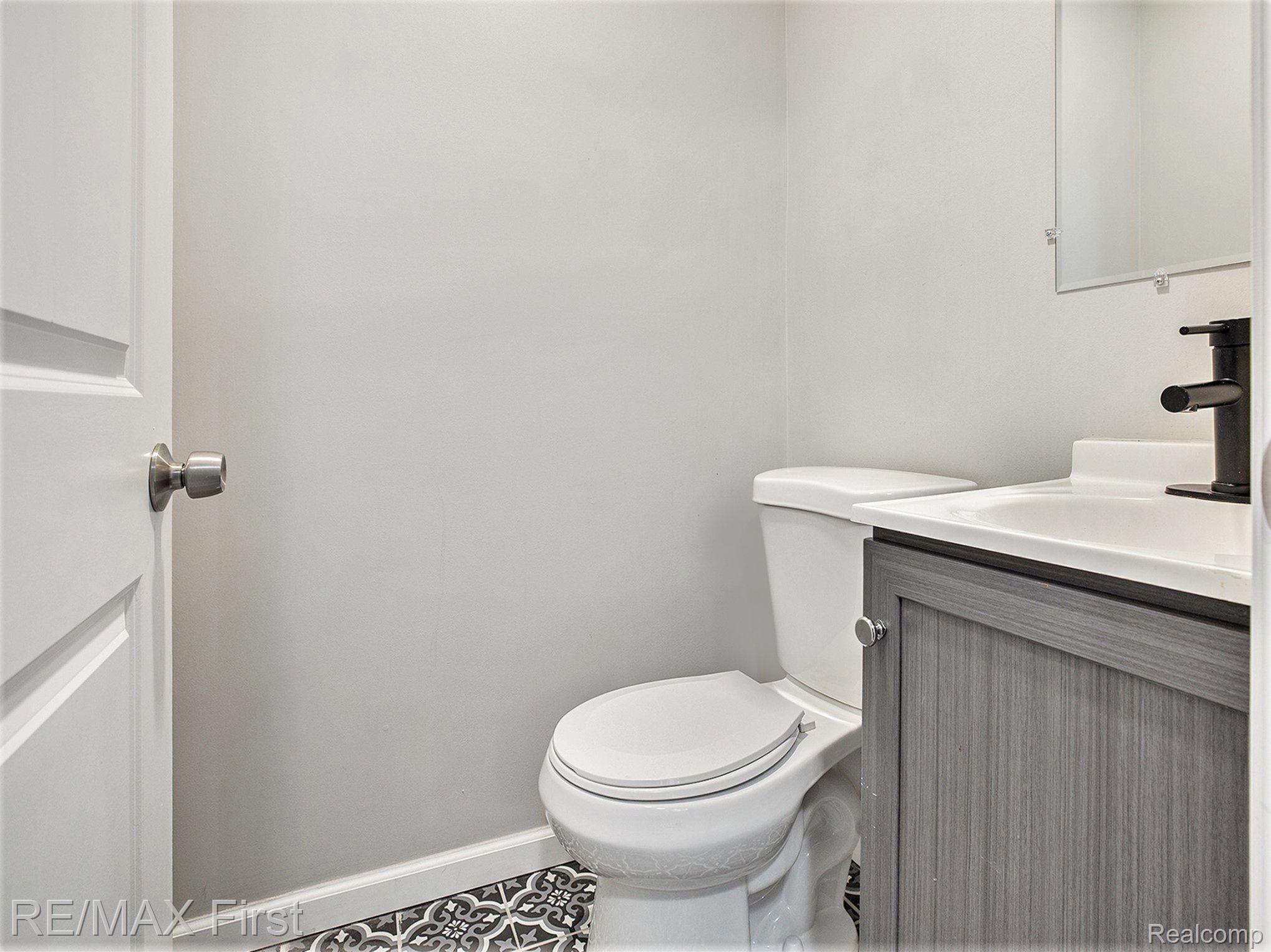 8455 Harding Street Taylor, MI 48180 - Photo 19 of 38 Gallery Image 19