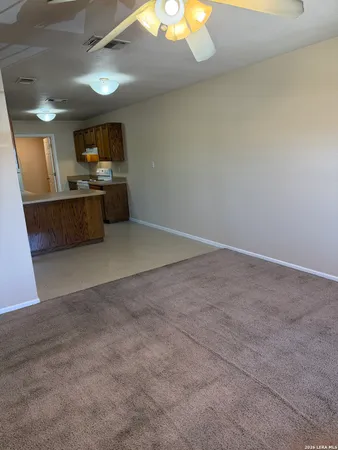 $1,195 | 212 Schriewer, Unit 201, Poth, TX 78147