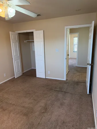 $1,195 | 212 Schriewer, Unit 201, Poth, TX 78147