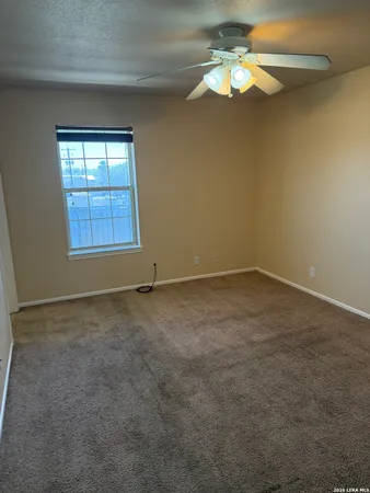 $1,195 | 212 Schriewer, Unit 201, Poth, TX 78147