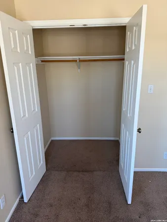 $1,195 | 212 Schriewer, Unit 201, Poth, TX 78147