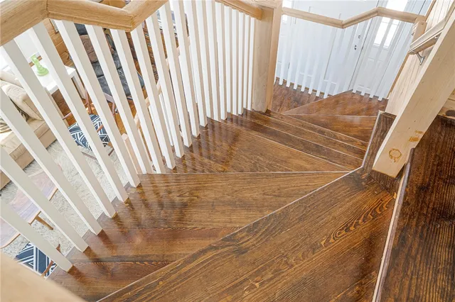 $2,800 | 54 Metaterraine Avenue, South Kingstown, RI 02879