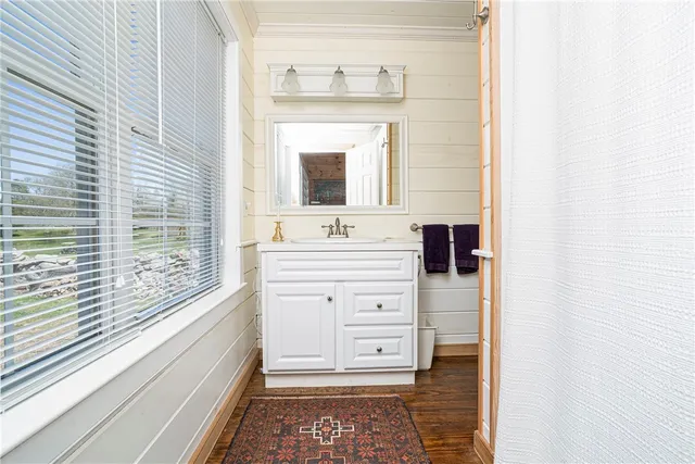 $2,800 | 54 Metaterraine Avenue, South Kingstown, RI 02879