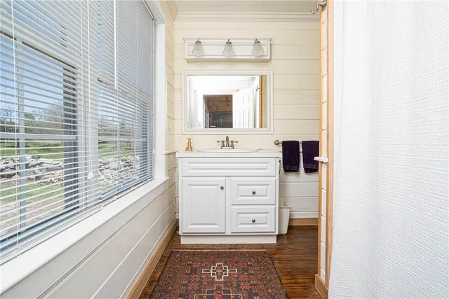 $2,800 | 54 Metaterraine Avenue, South Kingstown, RI 02879