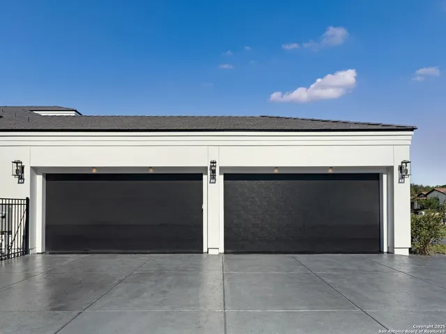 $4,850,000 | 116 Whittingham Road, Shavano Park, TX 78231