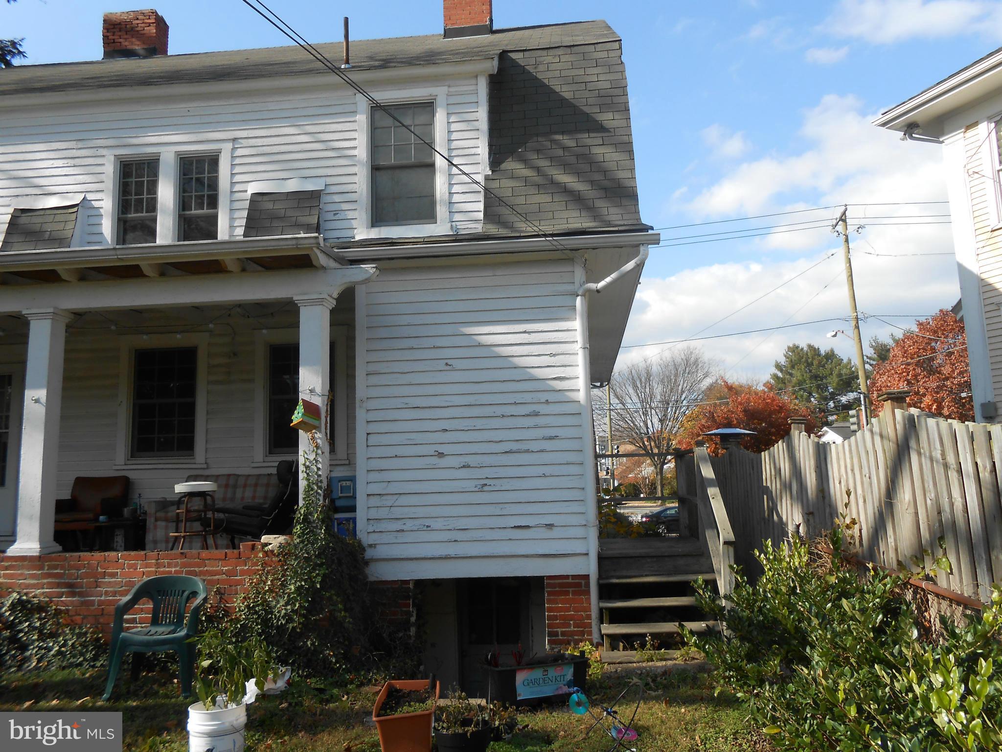 6833 Piney Branch Road Northwest Washington, DC 20012 - Photo 4 of 22 Exterior (General)