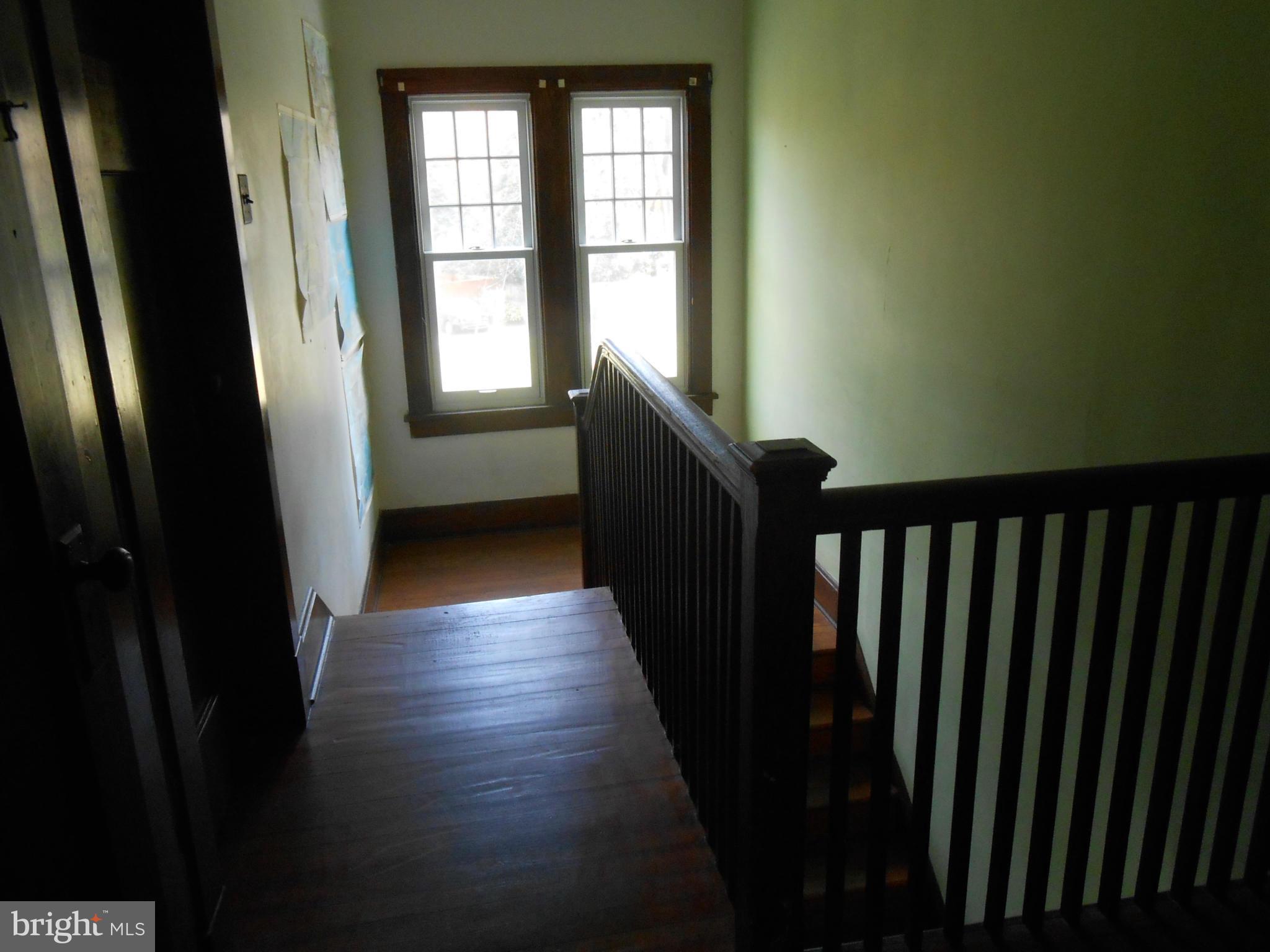6833 Piney Branch Road Northwest Washington, DC 20012 - Photo 7 of 22 Interior (General)